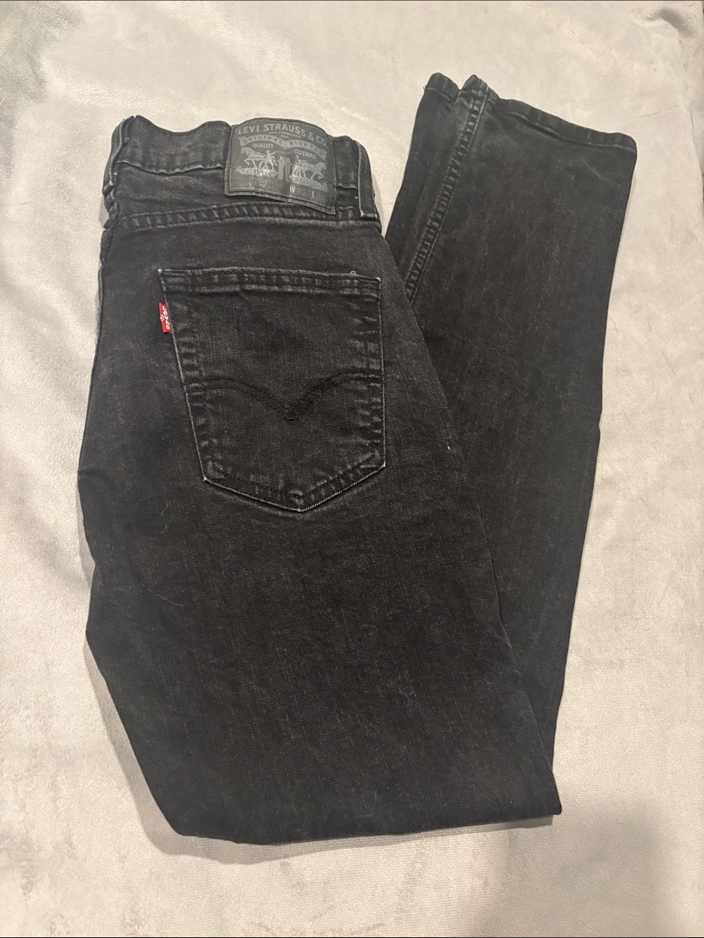 Levi's Men's Black Slim Straight Jeans